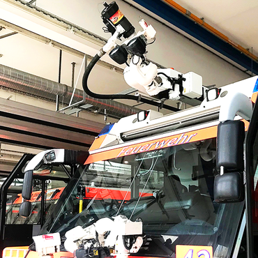 3D-Druck Zahnräder im Dachwerfer eines Großflughafenlöschfahrzeugs