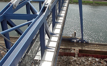 Portalkran Schrotthandling