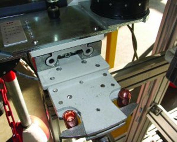 drylin® W bewährt sich seit vielen Jahren im Kappenwechsler