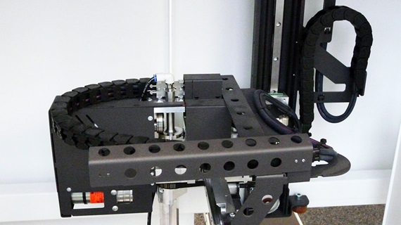 Einlagerungssystem mit Energiekette