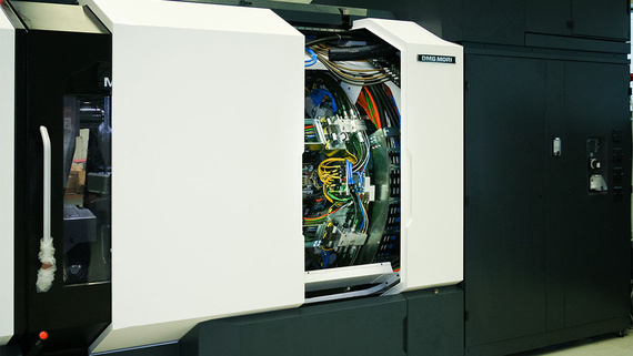 Mehrspindel-Drehautomaten mit Energiekette