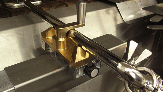 Teigaufspritzrohr Spindellineartisch