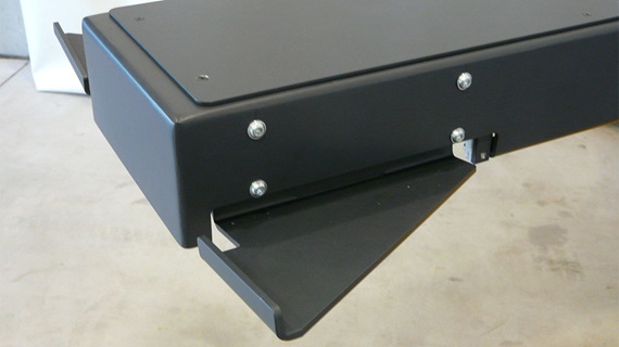 flügelförmige Bleche schwenken