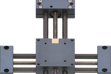 Kreuztisch XY-Tisch mit Spindelantrieb drylin® SHT