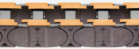 E4.1 gleitend mit Gleitschuhen