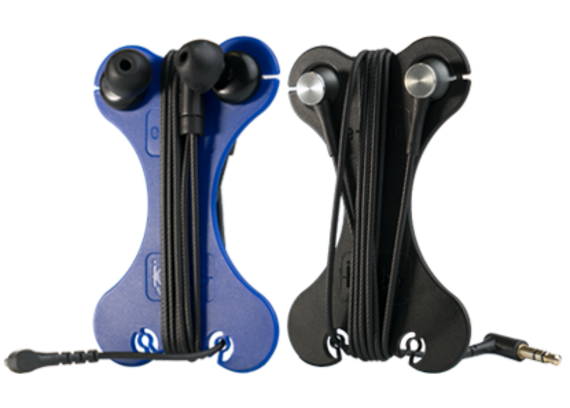 ebone aufgewickelt mit kopfhörer