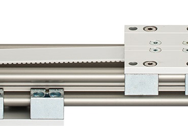 Gegenläufiges Positionieren mit Linearachsen von igus