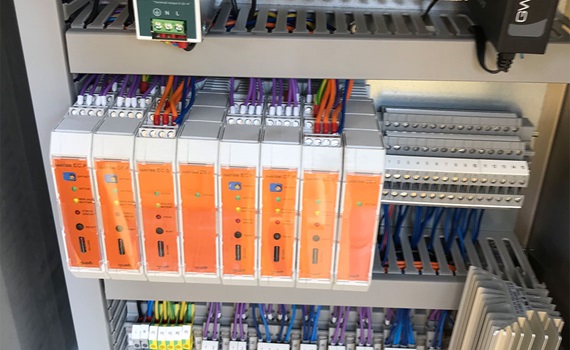 smart plastics Module auf RMG Kran